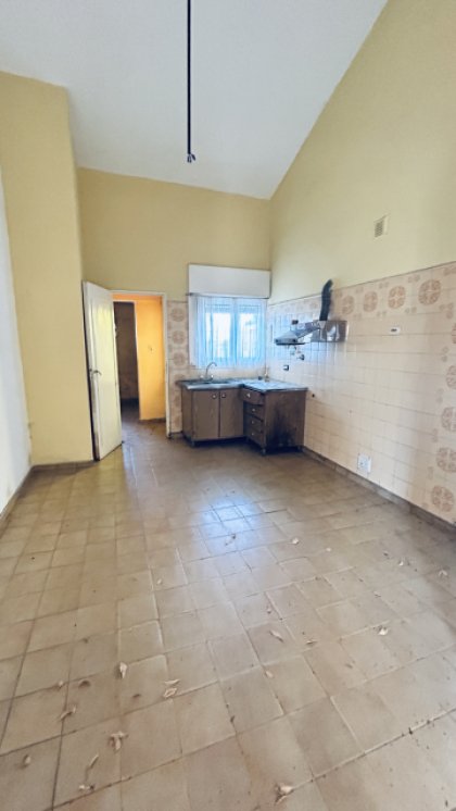 Casa  de época en venta tipo Chalet de 2 dormitorios.