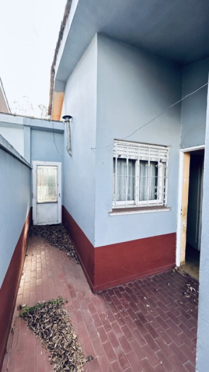 Casa  de época en venta tipo Chalet de 2 dormitorios.