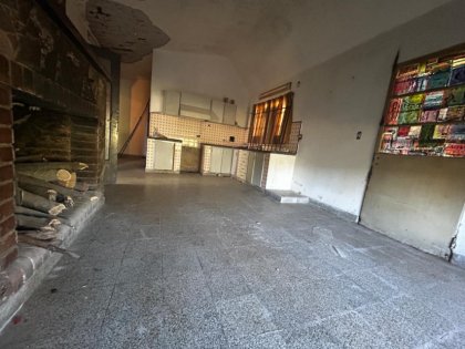 Vendemos Terrenos en PNLG (con escritura) C/ Inmueble para refaccionar o demoler.