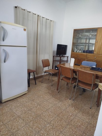 Casa familiar en barrio Belgrano.